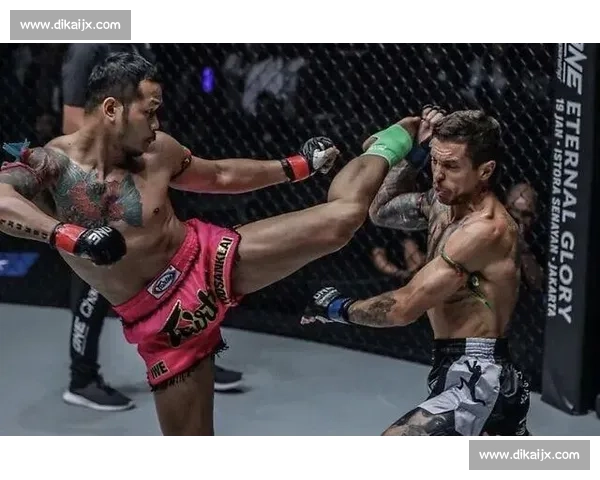 以星当对决雅桑克莱巅峰之战揭示泰拳技术与意志的终极较量